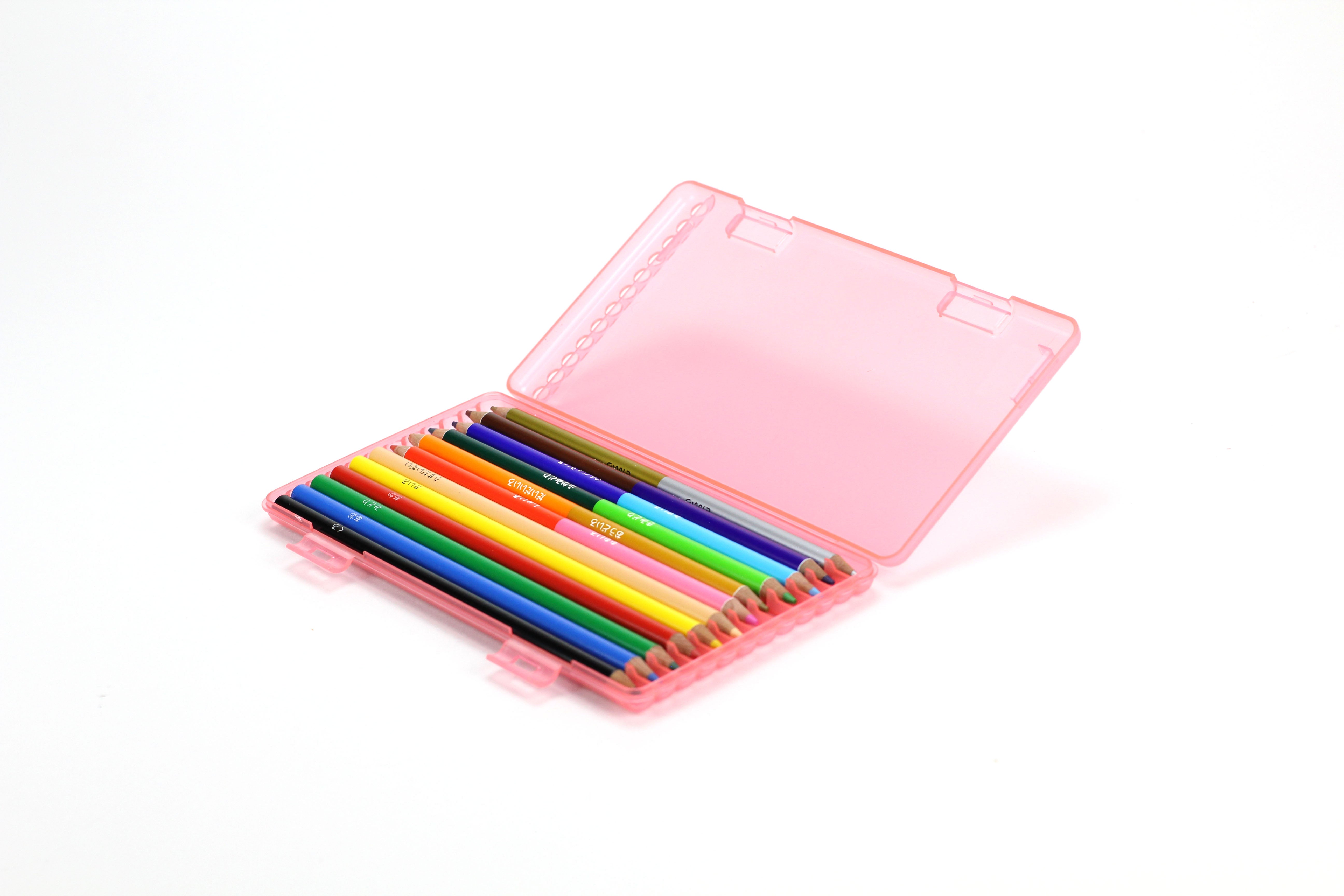 Kutsuwa Colored Pencils